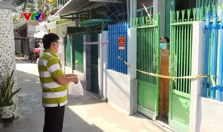 Bến Tre linh hoạt thích ứng dịch COVID-19 - Ảnh 3. Bến Tre linh hoạt thích ứng dịch COVID-19 - Ảnh 3.