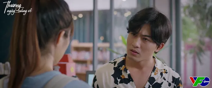 Thương ngày nắng về - Tập 18: Vân Vân đòi sếp Phong đền bù tổn thương - Ảnh 4. Thương ngày nắng về - Tập 18: Vân Vân đòi sếp Phong đền bù tổn thương - Ảnh 4.