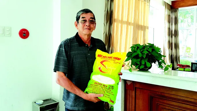 Quản lý thị trường vào cuộc bảo vệ thương hiệu gạo ST24 và ST25 - Ảnh 1. Quản lý thị trường vào cuộc bảo vệ thương hiệu gạo ST24 và ST25 - Ảnh 1.