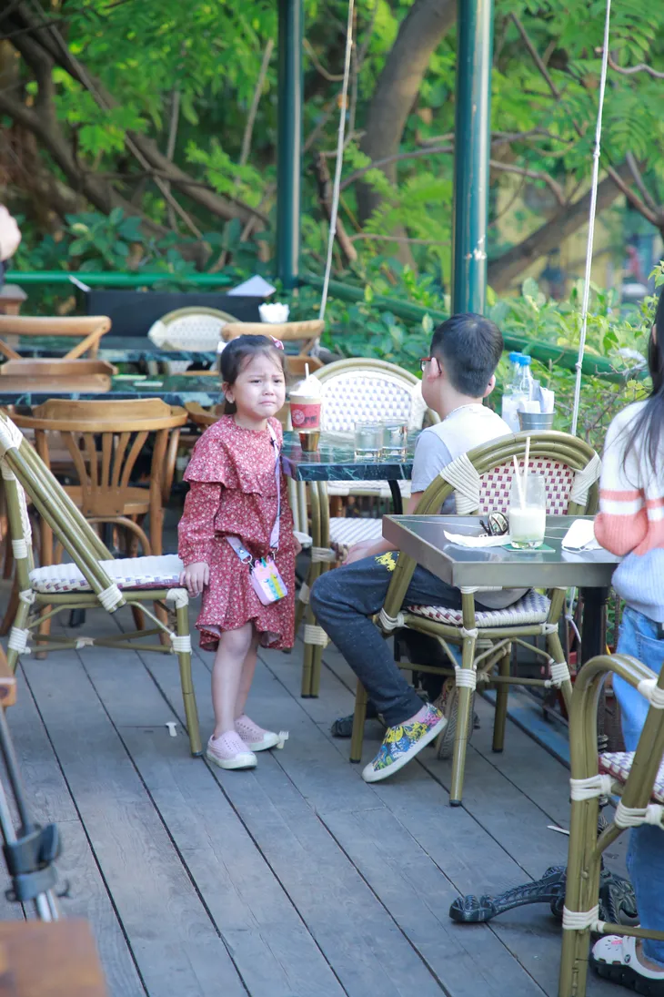 Cuộc chiến nuôi con: Dạy con đối diện nỗi sợ và tìm lại sự tin yêu từ tình thương gia đình - Ảnh 2. Cuộc chiến nuôi con: Dạy con đối diện nỗi sợ và tìm lại sự tin yêu từ tình thương gia đình - Ảnh 2.