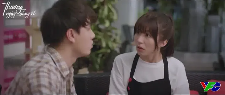 Thương ngày nắng về - Tập 19: Trang nghĩ Duy là phi công cặp kè với bà Nhung - Ảnh 1. Thương ngày nắng về - Tập 19: Trang nghĩ Duy là phi công cặp kè với bà Nhung - Ảnh 1.