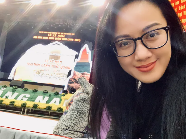 BTV Hoài Anh nhắn nhủ khán giả: Hoài Anh vẫn ở VTV mà! - Ảnh 1. BTV Hoài Anh nhắn nhủ khán giả: Hoài Anh vẫn ở VTV mà! - Ảnh 1.