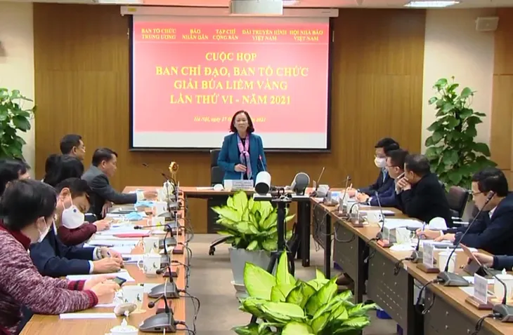 Gần 2.100 tác phẩm dự thi giải Búa liềm Vàng 2021 - Ảnh 1. Gần 2.100 tác phẩm dự thi giải Búa liềm Vàng 2021 - Ảnh 1.