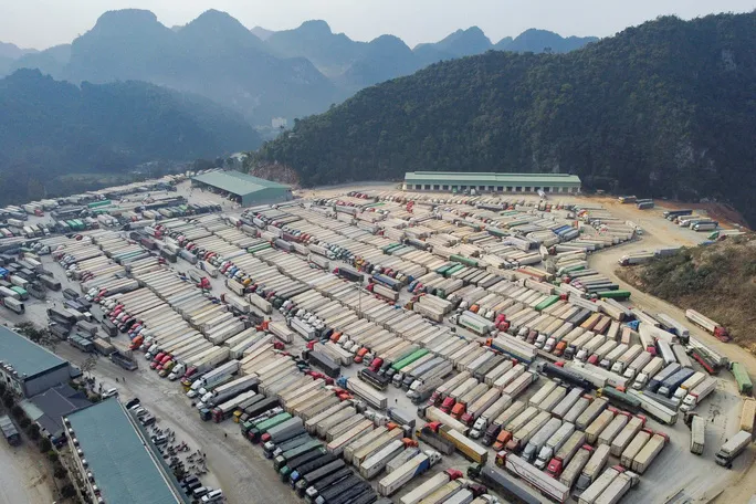 Đề nghị xử lý nghiêm việc thổi giá bất động sản - Ảnh 2. Đề nghị xử lý nghiêm việc thổi giá bất động sản - Ảnh 2.
