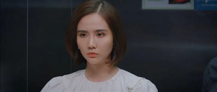 Thương ngày nắng về - Tập 19: Trang nghĩ Duy là phi công cặp kè với bà Nhung - Ảnh 6. Thương ngày nắng về - Tập 19: Trang nghĩ Duy là phi công cặp kè với bà Nhung - Ảnh 6.