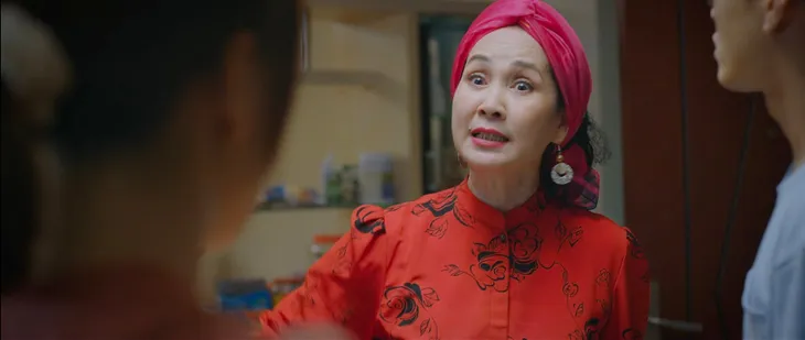 Thương ngày nắng về - Tập 20: Vân Vân nghi ngờ giới tính của Phong khi chứng kiến cảnh “sốc” - Ảnh 10. Thương ngày nắng về - Tập 20: Vân Vân nghi ngờ giới tính của Phong khi chứng kiến cảnh “sốc” - Ảnh 10.