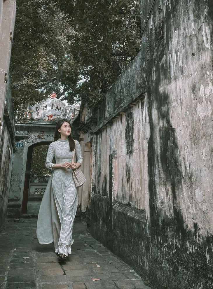 Thương ngày nắng về: Anna Linh hết lời khâm phục đàn chị Huyền Lizzie - Ảnh 4. Thương ngày nắng về: Anna Linh hết lời khâm phục đàn chị Huyền Lizzie - Ảnh 4.