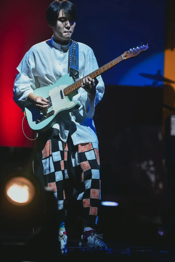 Guitar chính của ban nhạc Ngọt rời nhóm - Ảnh 1. Guitar chính của ban nhạc Ngọt rời nhóm - Ảnh 1.