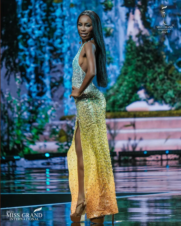 Bán kết Miss Grand International 2021: Thí sinh đọ dáng trong trang phục dạ hội - Ảnh 5. Bán kết Miss Grand International 2021: Thí sinh đọ dáng trong trang phục dạ hội - Ảnh 5.