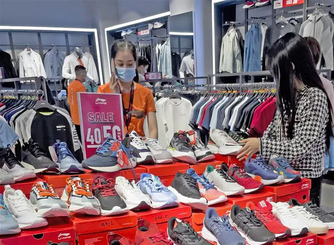 Chính thức diễn ra 60 giờ mua sắm trực tuyến Việt Nam năm 2021 - Ảnh 1. Chính thức diễn ra 60 giờ mua sắm trực tuyến Việt Nam năm 2021 - Ảnh 1.