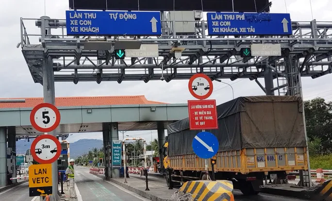 Chính phủ đồng ý thí điểm đường cao tốc chỉ thu phí không dừng - Ảnh 1. Chính phủ đồng ý thí điểm đường cao tốc chỉ thu phí không dừng - Ảnh 1.