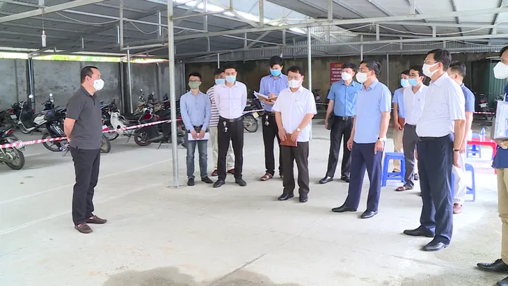 Tình hình cung ứng oxy tại các bệnh viện điều trị bệnh nhân COVID-19 tại Hà Nội - Ảnh 1. Tình hình cung ứng oxy tại các bệnh viện điều trị bệnh nhân COVID-19 tại Hà Nội - Ảnh 1.