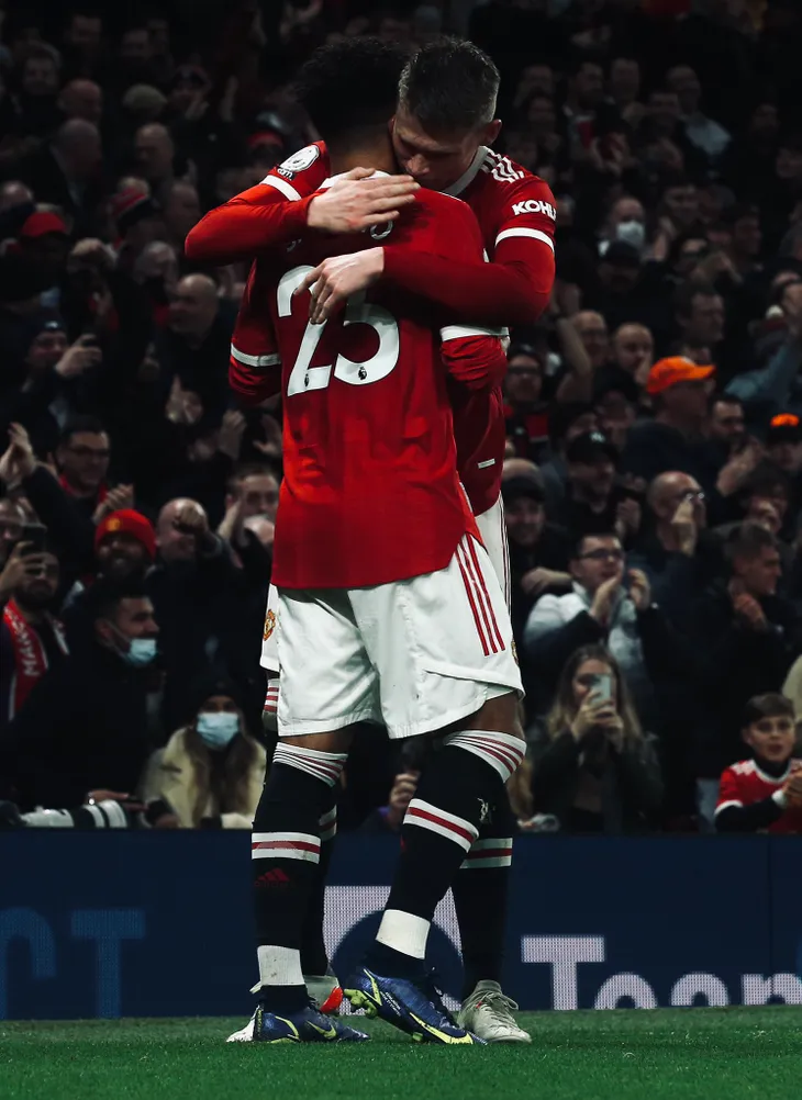 Ronaldo toả sáng, Man Utd giành 3 điểm trước Burnley - Ảnh 1. Ronaldo toả sáng, Man Utd giành 3 điểm trước Burnley - Ảnh 1.
