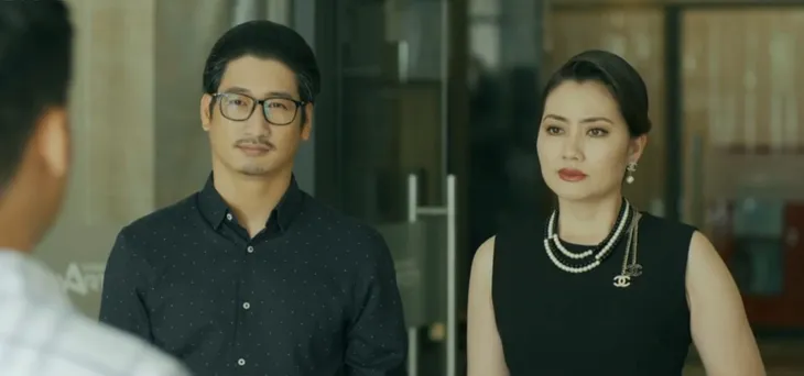 Mặt nạ gương - Tập 16: Báng bổ thần thánh, bà Diễm và con gái gánh chịu hậu quả nặng nề - Ảnh 6. Mặt nạ gương - Tập 16: Báng bổ thần thánh, bà Diễm và con gái gánh chịu hậu quả nặng nề - Ảnh 6.