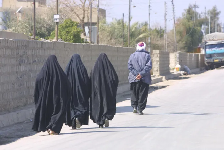 Taliban ra sắc lệnh mới cho phép phụ nữ quyết định chuyện kết hôn - Ảnh 1. Taliban ra sắc lệnh mới cho phép phụ nữ quyết định chuyện kết hôn - Ảnh 1.