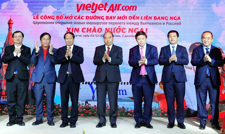 Vietjet công bố các đường bay thẳng tới Moskva nhân chuyến thăm Nga của Chủ tịch nước Nguyễn Xuân Phúc - Ảnh 1. Vietjet công bố các đường bay thẳng tới Moskva nhân chuyến thăm Nga của Chủ tịch nước Nguyễn Xuân Phúc - Ảnh 1.