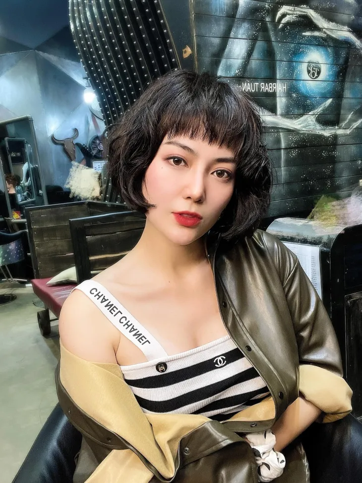 Lệ Mùa hoa tìm lại lột xác trong phim mới - Ảnh 1. Lệ Mùa hoa tìm lại lột xác trong phim mới - Ảnh 1.