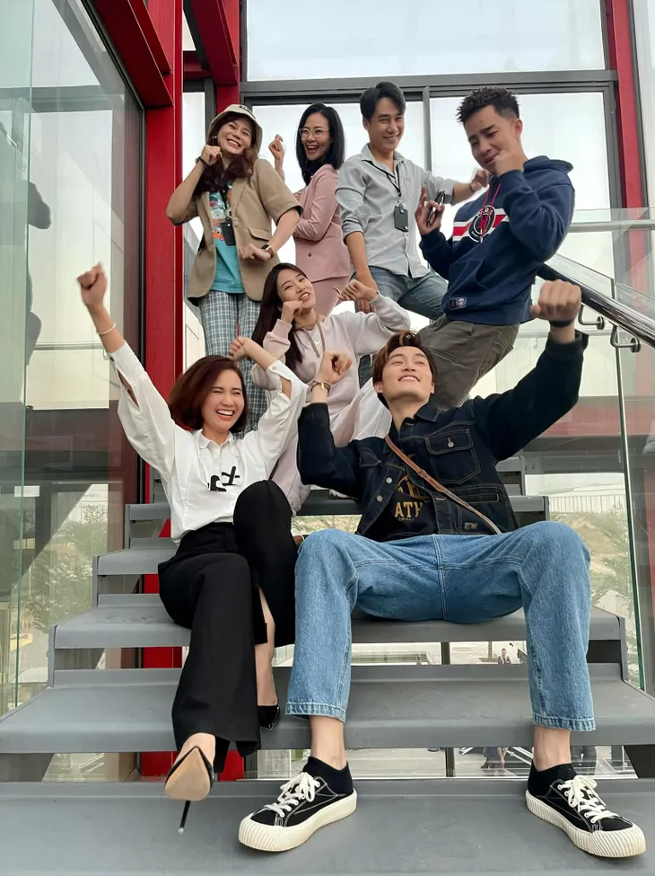 Diễn viên Việt tuần qua: Phương Oanh ẩn ý kẻ đâm sau lưng, Hồng Đăng không nhận nổi ra mình - Ảnh 7. Diễn viên Việt tuần qua: Phương Oanh ẩn ý kẻ đâm sau lưng, Hồng Đăng không nhận nổi ra mình - Ảnh 7.