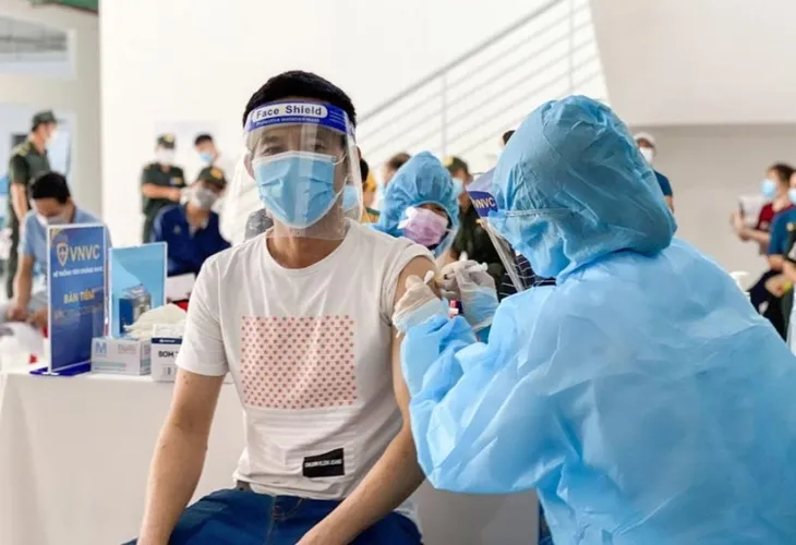 Chuyên gia dự đoán về tình hình dịch COVID-19 trong thời gian tới - Ảnh 1. Chuyên gia dự đoán về tình hình dịch COVID-19 trong thời gian tới - Ảnh 1.