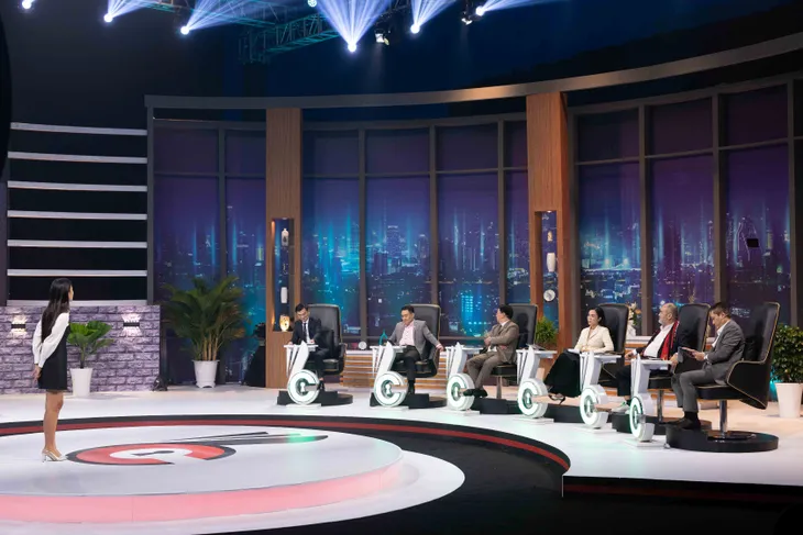 Cơ hội cho ai: Soái ca “Top 100 người Ả Rập có tầm ảnh hưởng nhất thế giới” lên truyền hình tìm việc và cái kết - Ảnh 1. Cơ hội cho ai: Soái ca “Top 100 người Ả Rập có tầm ảnh hưởng nhất thế giới” lên truyền hình tìm việc và cái kết - Ảnh 1.
