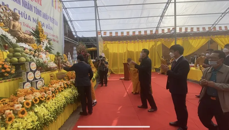 Tưởng niệm 713 năm Phật hoàng Trần Nhân Tông nhập niết bàn - Ảnh 1. Tưởng niệm 713 năm Phật hoàng Trần Nhân Tông nhập niết bàn - Ảnh 1.