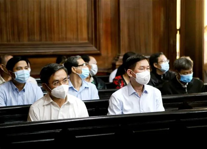 Hoãn phiên tòa xét xử sơ thẩm vụ án tại Tổng Công ty Nông nghiệp Sài Gòn - Ảnh 3. Hoãn phiên tòa xét xử sơ thẩm vụ án tại Tổng Công ty Nông nghiệp Sài Gòn - Ảnh 3.