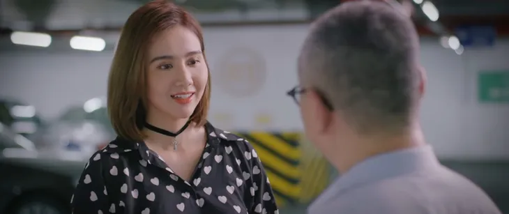 Thương ngày nắng về - Tập 11: Hoàng Duy được gửi gắm cho sếp Vân Trang - Ảnh 1. Thương ngày nắng về - Tập 11: Hoàng Duy được gửi gắm cho sếp Vân Trang - Ảnh 1.