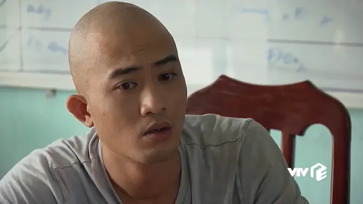 Phố trong làng - Tập 21: Mến ra đầu thú, Hiếu được minh oan - Ảnh 7. Phố trong làng - Tập 21: Mến ra đầu thú, Hiếu được minh oan - Ảnh 7.