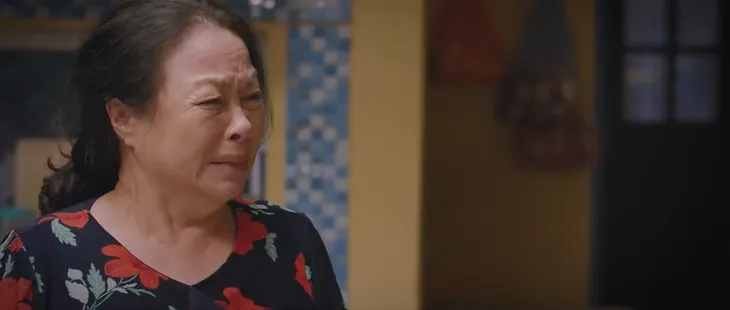 Thương ngày nắng về - Tập 12: Về xin lỗi mẹ đẻ, Khánh lại nói lời xát muối khiến cả hai mẹ con tổn thương - Ảnh 10. Thương ngày nắng về - Tập 12: Về xin lỗi mẹ đẻ, Khánh lại nói lời xát muối khiến cả hai mẹ con tổn thương - Ảnh 10.
