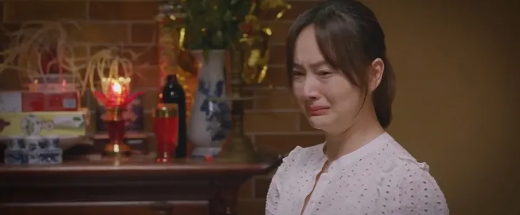Thương ngày nắng về - Tập 12: Về xin lỗi mẹ đẻ, Khánh lại nói lời xát muối khiến cả hai mẹ con tổn thương - Ảnh 11. Thương ngày nắng về - Tập 12: Về xin lỗi mẹ đẻ, Khánh lại nói lời xát muối khiến cả hai mẹ con tổn thương - Ảnh 11.