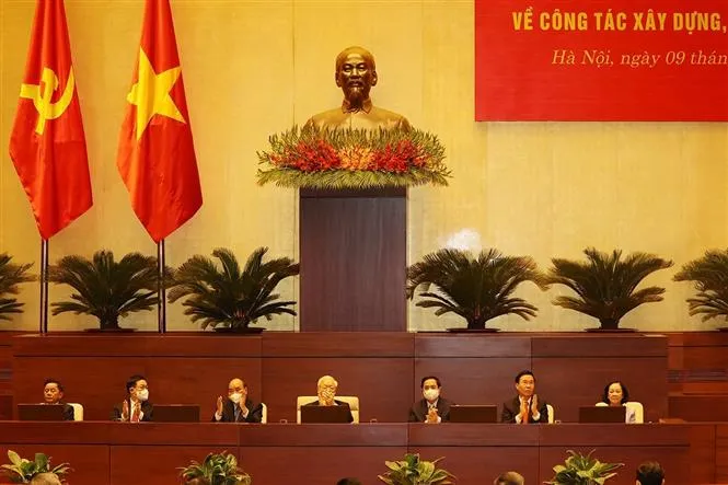 Khai mạc Hội nghị cán bộ toàn quốc quán triệt, triển khai thực hiện Kết luận và Quy định của Ban Chấp hành TW về xây dựng, chỉnh đốn Đảng - Ảnh 2. Khai mạc Hội nghị cán bộ toàn quốc quán triệt, triển khai thực hiện Kết luận và Quy định của Ban Chấp hành TW về xây dựng, chỉnh đốn Đảng - Ảnh 2.