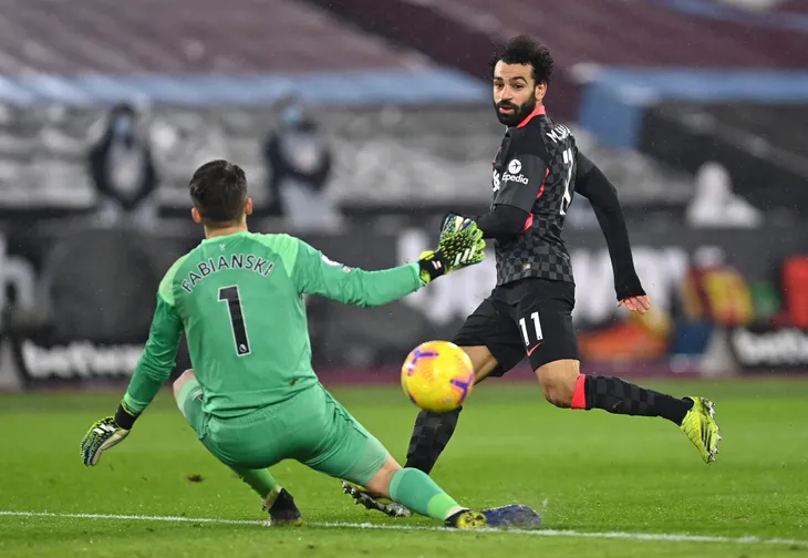 West Ham 1-3 Liverpool: Salah tỏa sáng, hiệp 2 bùng nổ! - Ảnh 2. West Ham 1-3 Liverpool: Salah tỏa sáng, hiệp 2 bùng nổ! - Ảnh 2.