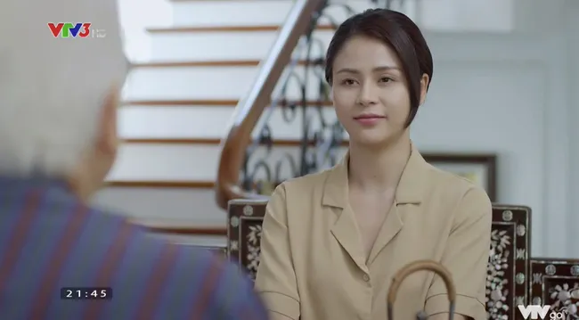 Hướng dương ngược nắng: Một bước trở thành tiểu thư nhà họ Cao, Minh (Lương Thu Trang) sang chảnh đến ngỡ ngàng - Ảnh 13. Hướng dương ngược nắng: Một bước trở thành tiểu thư nhà họ Cao, Minh (Lương Thu Trang) sang chảnh đến ngỡ ngàng - Ảnh 13.