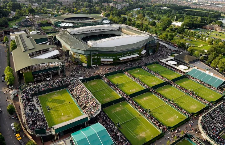 Ban tổ chức Wimbledon 2021 muốn giải đấu có khán giả - Ảnh 1. Ban tổ chức Wimbledon 2021 muốn giải đấu có khán giả - Ảnh 1.