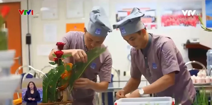 Không khí chuẩn bị Tết ở nơi cách đất liền 300 km - Ảnh 1. Không khí chuẩn bị Tết ở nơi cách đất liền 300 km - Ảnh 1.