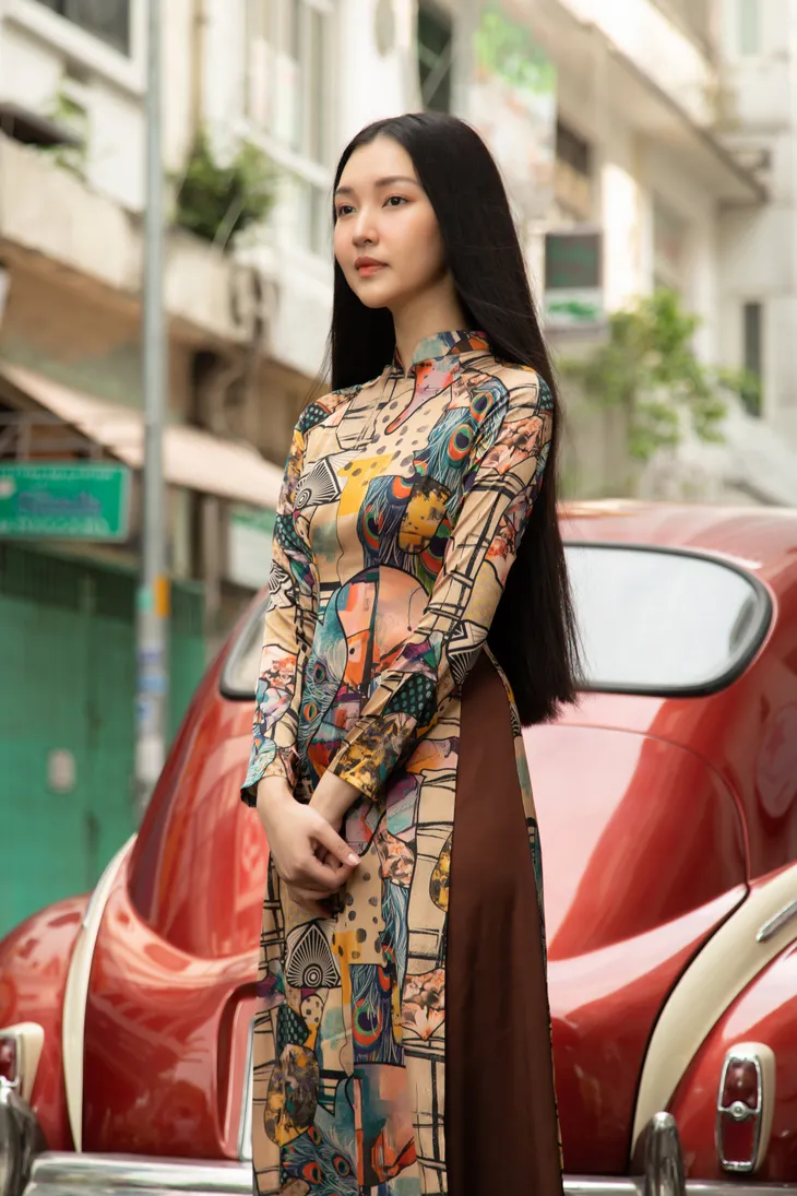 Thướt tha những mẫu áo dài đậm chất Á Đông của người con gái Hà Thành đón Tết - Ảnh 9. Thướt tha những mẫu áo dài đậm chất Á Đông của người con gái Hà Thành đón Tết - Ảnh 9.