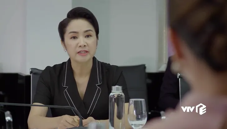 Hướng dương ngược nắng - Tập 26: Khi Châu không vui, Kiên đừng mong sống yên ổn - Ảnh 14. Hướng dương ngược nắng - Tập 26: Khi Châu không vui, Kiên đừng mong sống yên ổn - Ảnh 14.