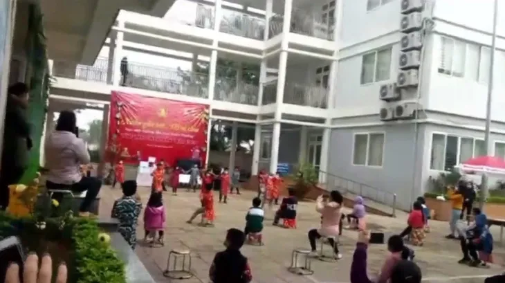 Tết đặc biệt với những học sinh Trường tiểu học Xuân Phương - Ảnh 1.