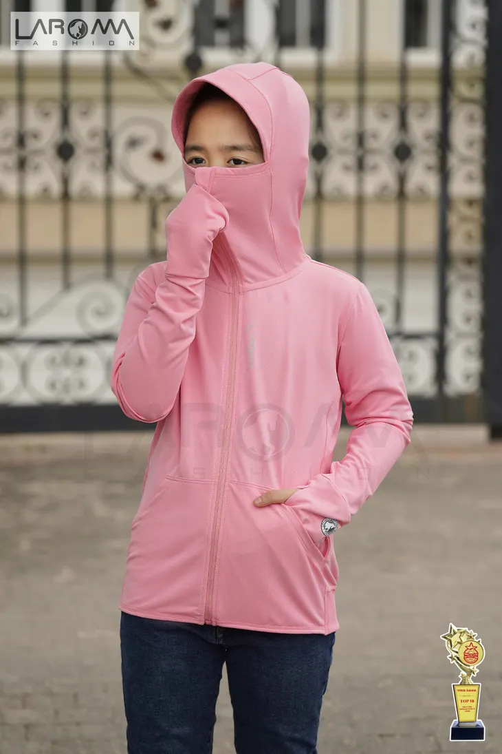 Laroma Fashion đi đầu phong trào bảo vệ làn da trẻ em với áo chống nắng chuyên dụng - Ảnh 2. Laroma Fashion đi đầu phong trào bảo vệ làn da trẻ em với áo chống nắng chuyên dụng - Ảnh 2.