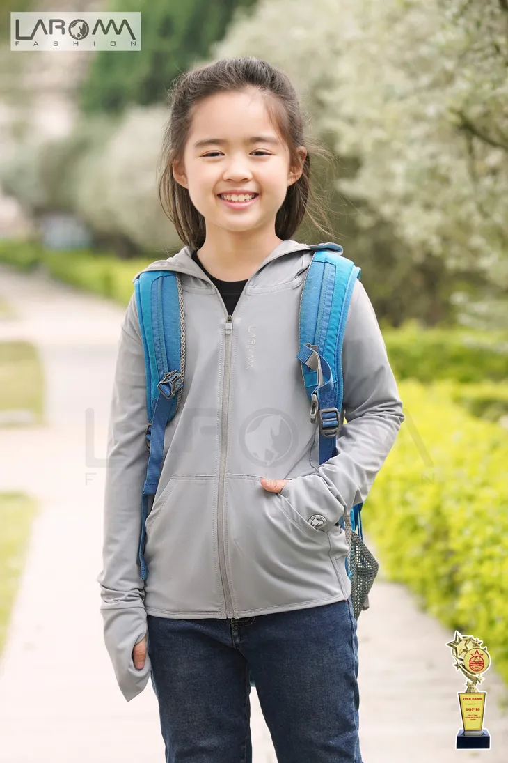 Laroma Fashion đi đầu phong trào bảo vệ làn da trẻ em với áo chống nắng chuyên dụng - Ảnh 6. Laroma Fashion đi đầu phong trào bảo vệ làn da trẻ em với áo chống nắng chuyên dụng - Ảnh 6.