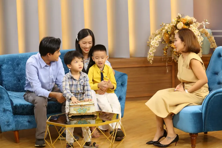 Ốc Thanh Vân xót xa người mẹ sụp đổ hoàn toàn khi biết con mắc bệnh hiểm nghèo - Ảnh 1. Ốc Thanh Vân xót xa người mẹ sụp đổ hoàn toàn khi biết con mắc bệnh hiểm nghèo - Ảnh 1.