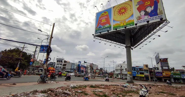 TP Hồ Chí Minh thu hồi, đấu giá đất hai bên đường mới - Ảnh 1. TP Hồ Chí Minh thu hồi, đấu giá đất hai bên đường mới - Ảnh 1.
