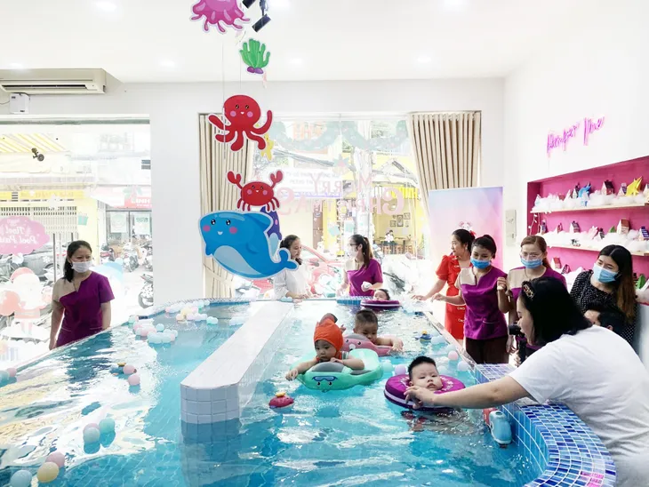 PamperMe nổi bật với dịch vụ bơi thủy liệu được nhiều người đón nhận - Ảnh 1. PamperMe nổi bật với dịch vụ bơi thủy liệu được nhiều người đón nhận - Ảnh 1.