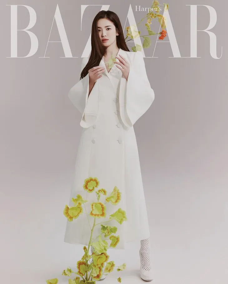 Song Hye Kyo xứng danh nữ thần không tuổi xứ kim chi - Ảnh 1. Song Hye Kyo xứng danh nữ thần không tuổi xứ kim chi - Ảnh 1.