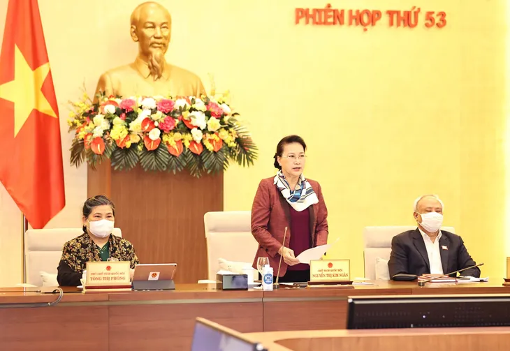 Không còn cảnh đầu kỳ thì Bộ trưởng sang chơi, giữa kỳ Thứ trưởng lời phời cho qua... - Ảnh 1. Không còn cảnh đầu kỳ thì Bộ trưởng sang chơi, giữa kỳ Thứ trưởng lời phời cho qua... - Ảnh 1.