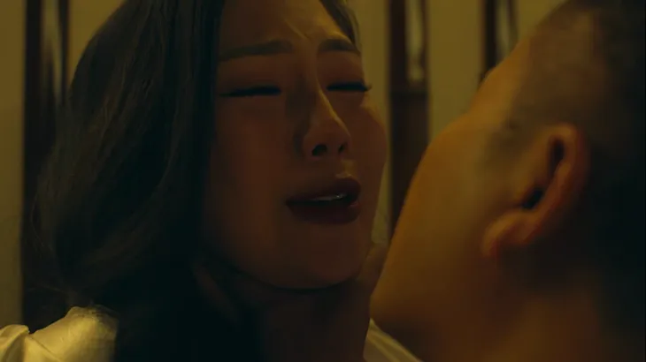 Hồ sơ cá sấu - Tập 25: Hải My suýt bị làm nhục, quyết làm cộng sự của Cương chột - Ảnh 2. Hồ sơ cá sấu - Tập 25: Hải My suýt bị làm nhục, quyết làm cộng sự của Cương chột - Ảnh 2.