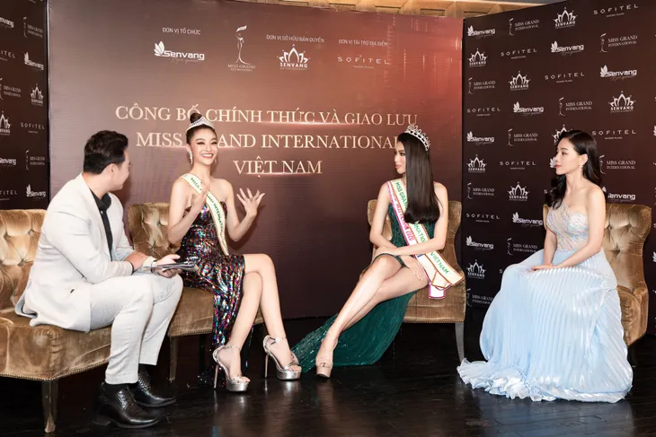 Á hậu Ngọc Thảo gây choáng khi catwalk… xoay 3 vòng liên tục - Ảnh 1. Á hậu Ngọc Thảo gây choáng khi catwalk… xoay 3 vòng liên tục - Ảnh 1.