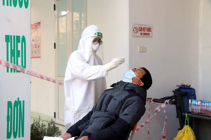 Tắc đường hàng hóa Hải Dương - Hải Phòng, Bộ GTVT lên tiếng - Ảnh 1. Tắc đường hàng hóa Hải Dương - Hải Phòng, Bộ GTVT lên tiếng - Ảnh 1.