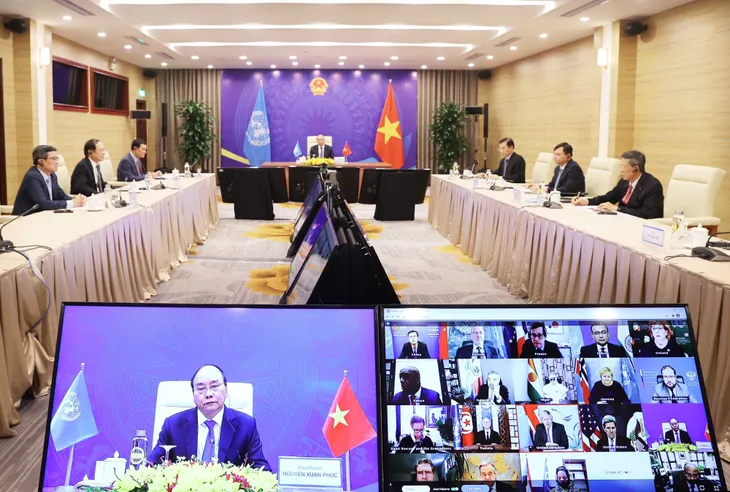 Thủ tướng: “Thách thức” biến đổi khí hậu hoàn toàn có thể là “động lực” thay đổi - Ảnh 1.