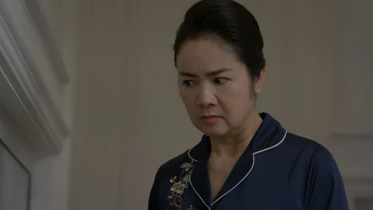 Châu (Hồng Diễm) là nhân vật duy nhất có được điều này trong Hướng dương ngược nắng - Ảnh 2. Châu (Hồng Diễm) là nhân vật duy nhất có được điều này trong Hướng dương ngược nắng - Ảnh 2.
